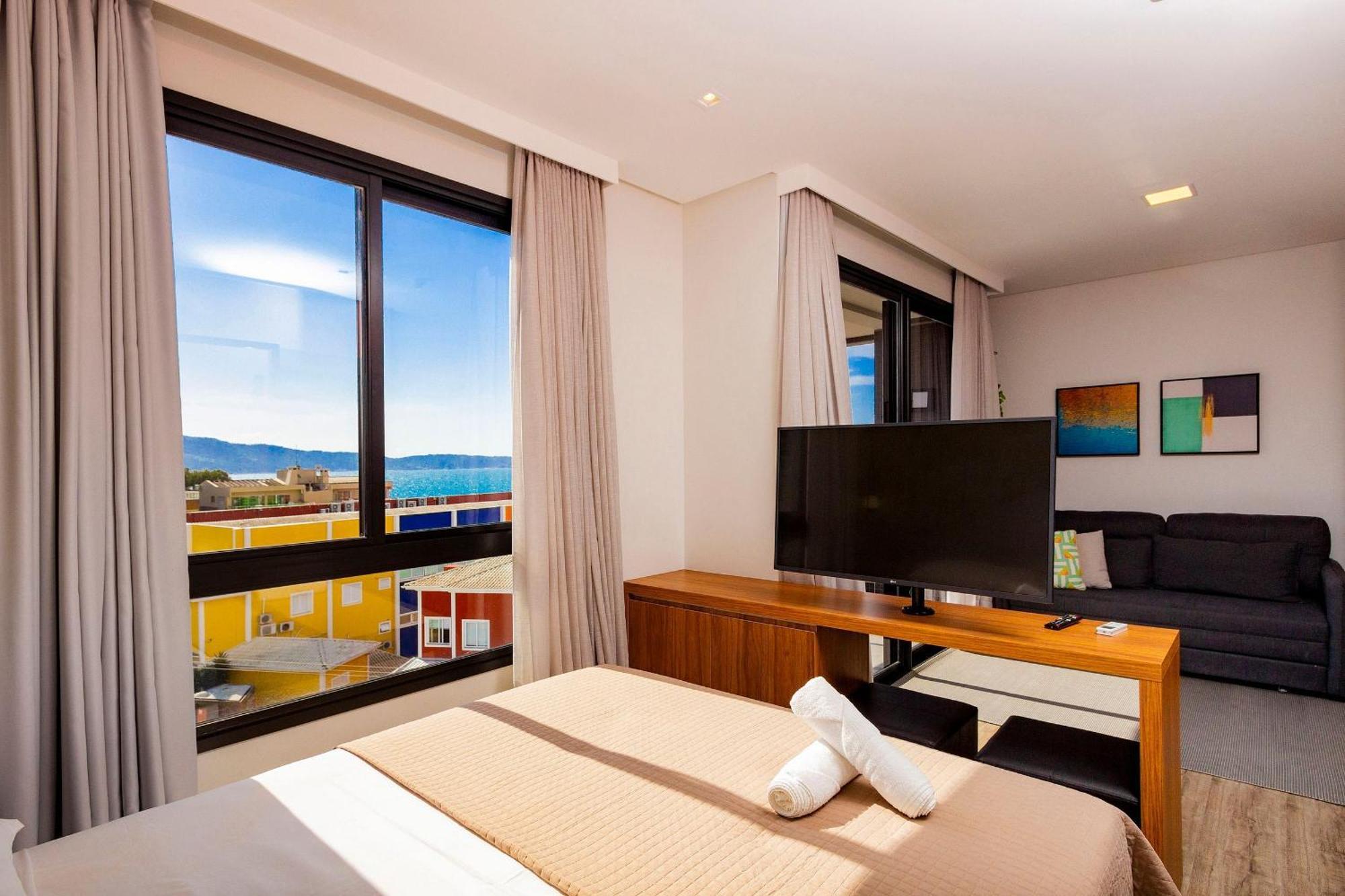 Aion Suites 302 - Lindo Apartamento Com Vista Para O Mar, A 60M Da Praia De Bombinhas, Com Piscina E Academia No Rooftop. 외부 사진