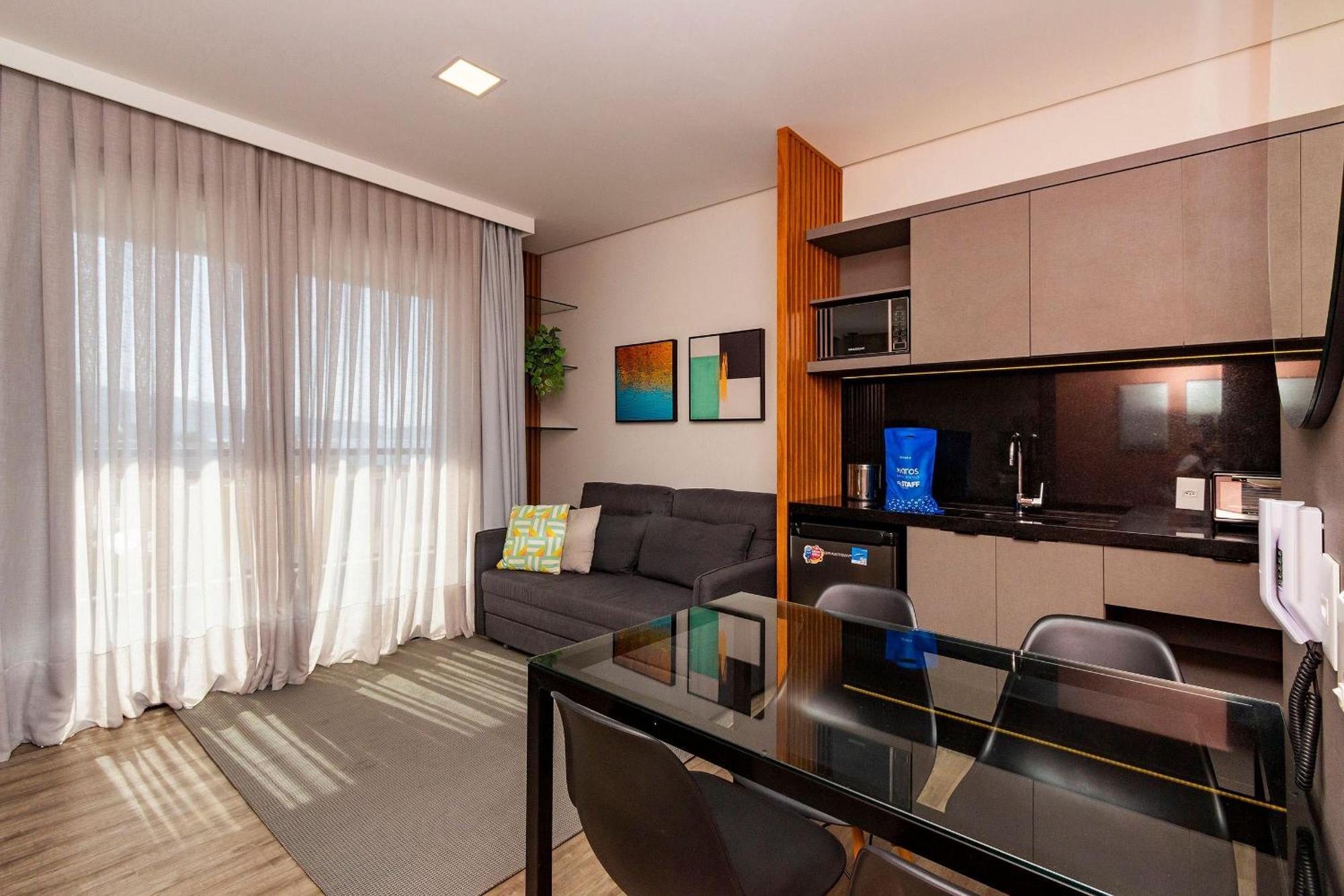 Aion Suites 302 - Lindo Apartamento Com Vista Para O Mar, A 60M Da Praia De Bombinhas, Com Piscina E Academia No Rooftop. 외부 사진